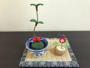 院内の季節の小物　金魚とアサガオの画像です